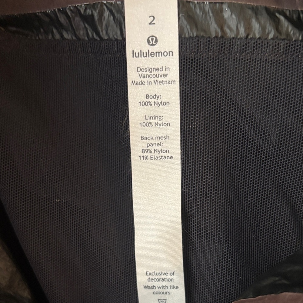 lululemon Athletica Drizzle Down Jacket
Grape/burgundy color - Picture 2 of 6